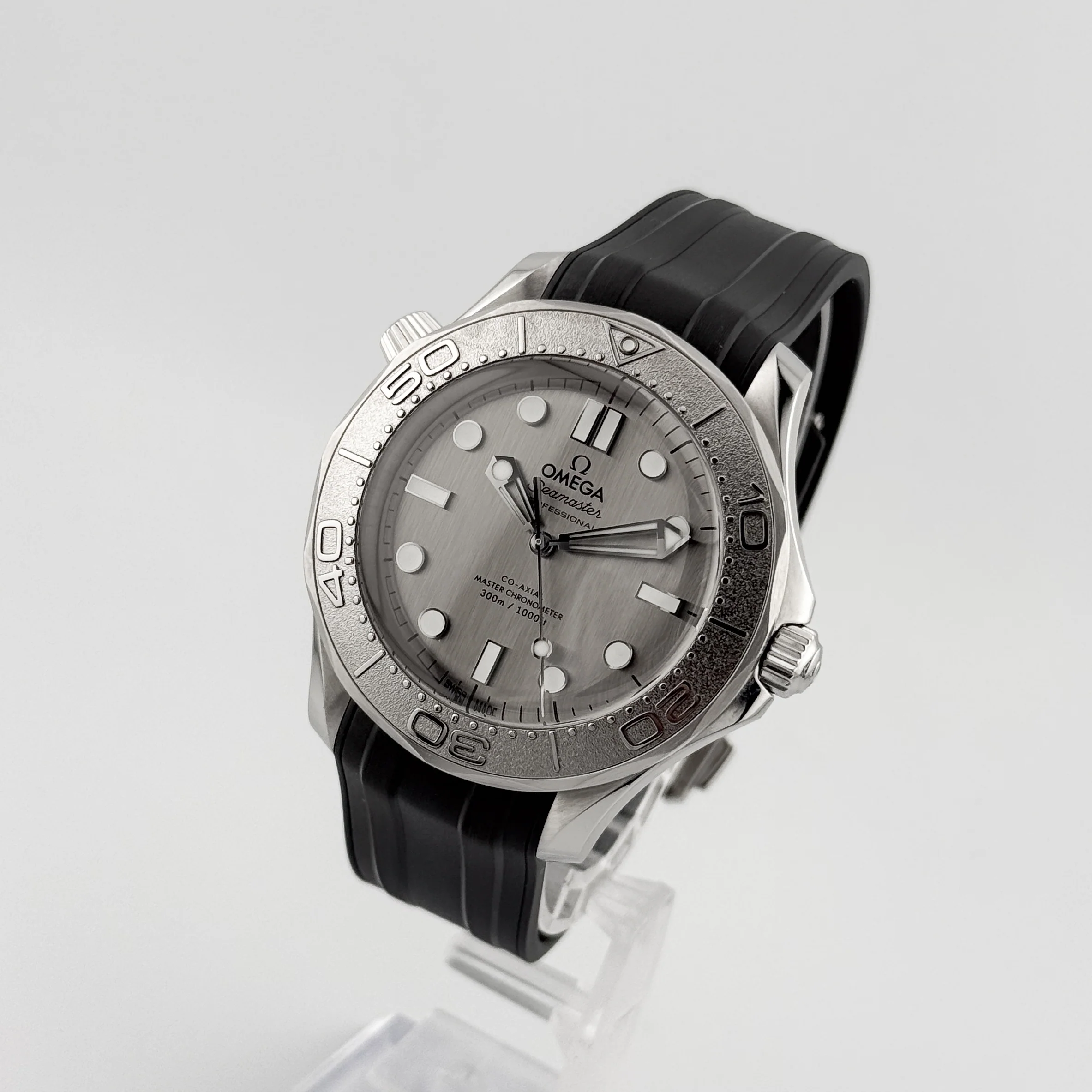 Omega Seamaster Diver 300M – Ref. 210.32.42.20.06.002, Wie neu – 2/6