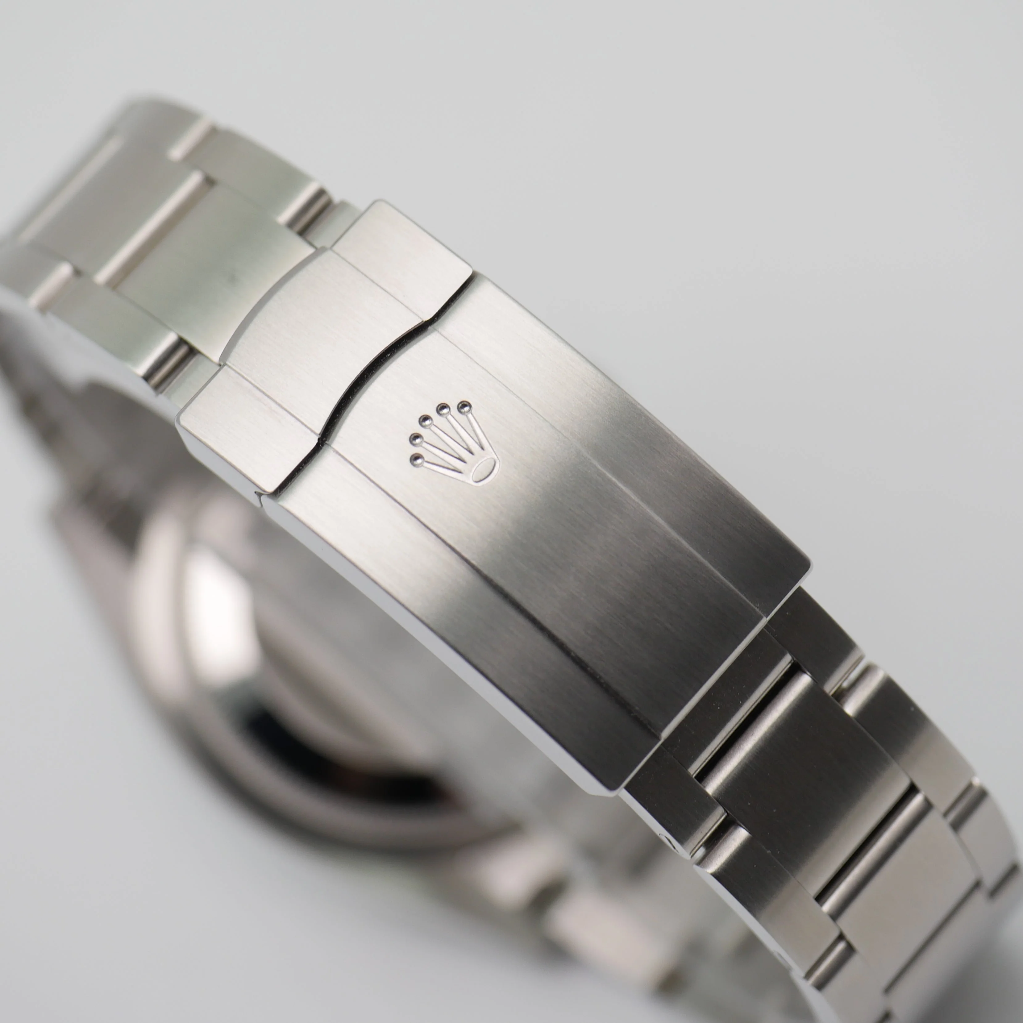 Rolex Perpetual 36 – Ref. 126000, Wie neu – 5/11