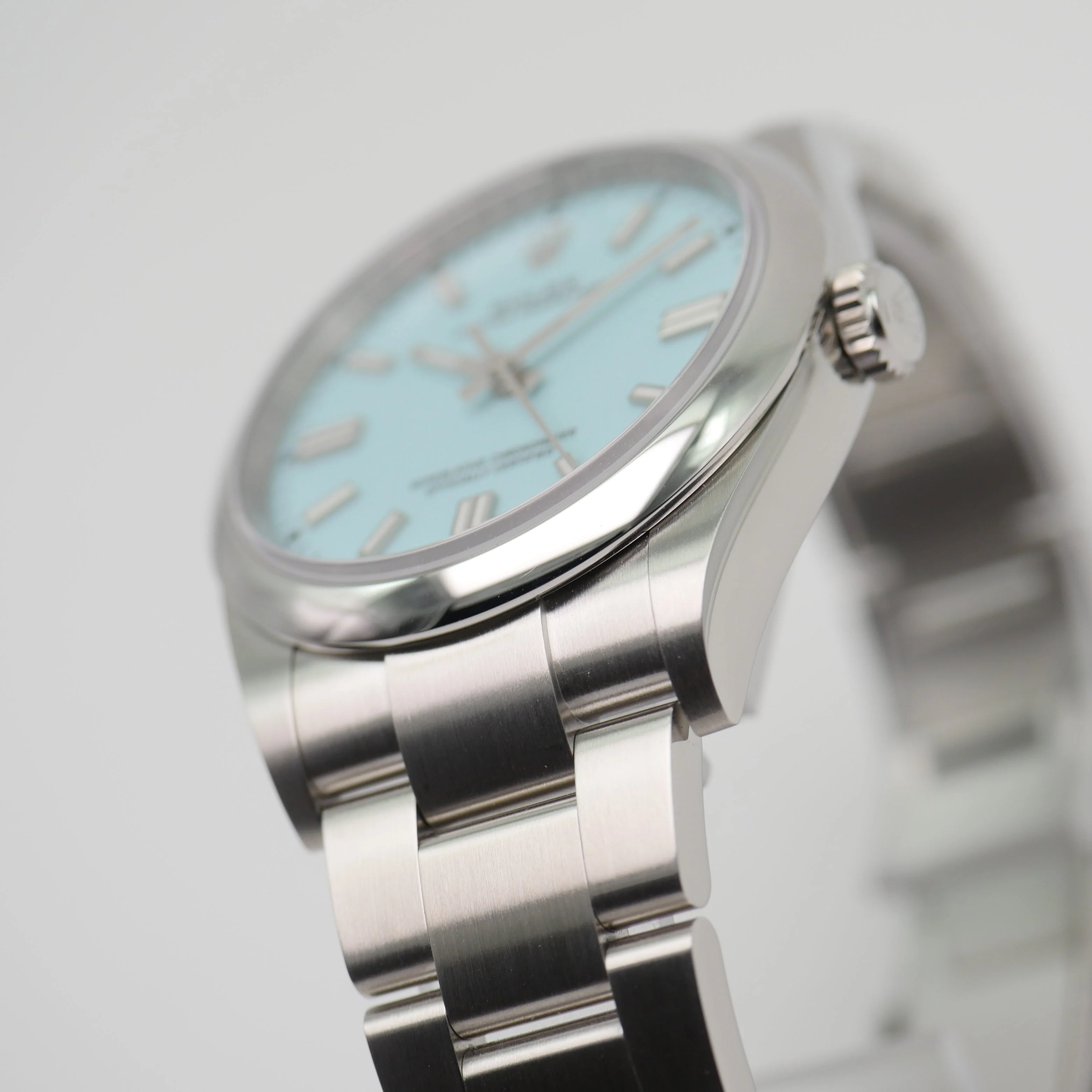 Rolex Perpetual 36 – Ref. 126000, Wie neu – 6/11