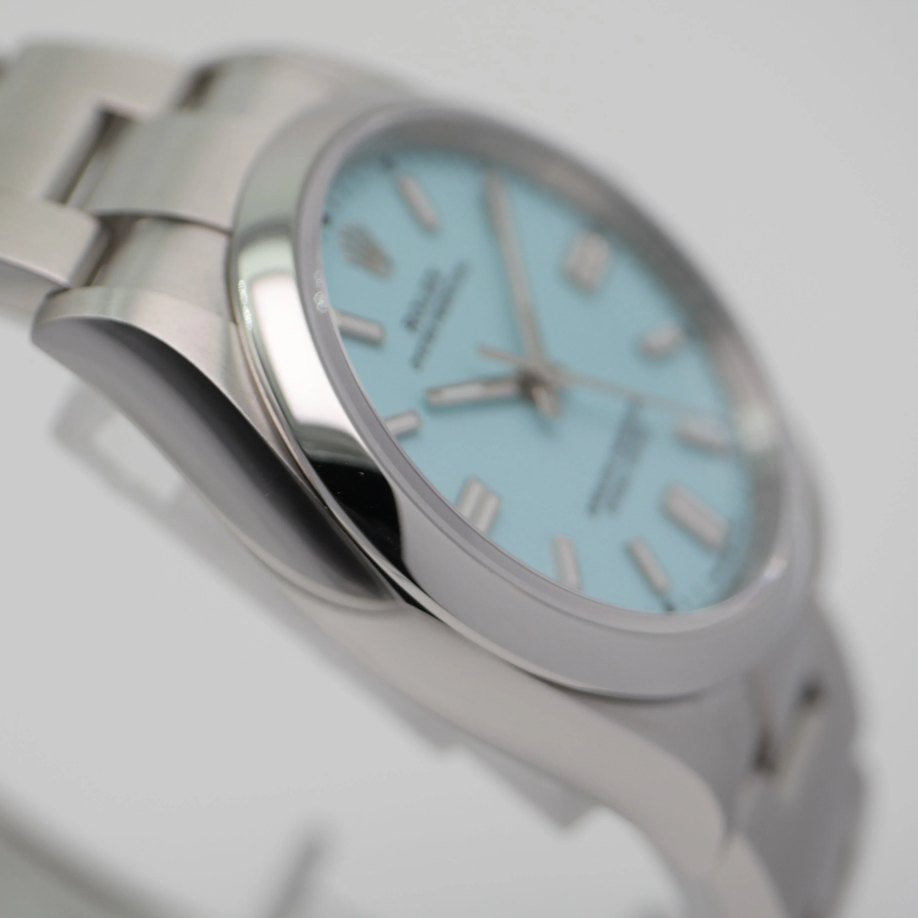 Rolex Perpetual 36 – Ref. 126000, Wie neu – 10/11