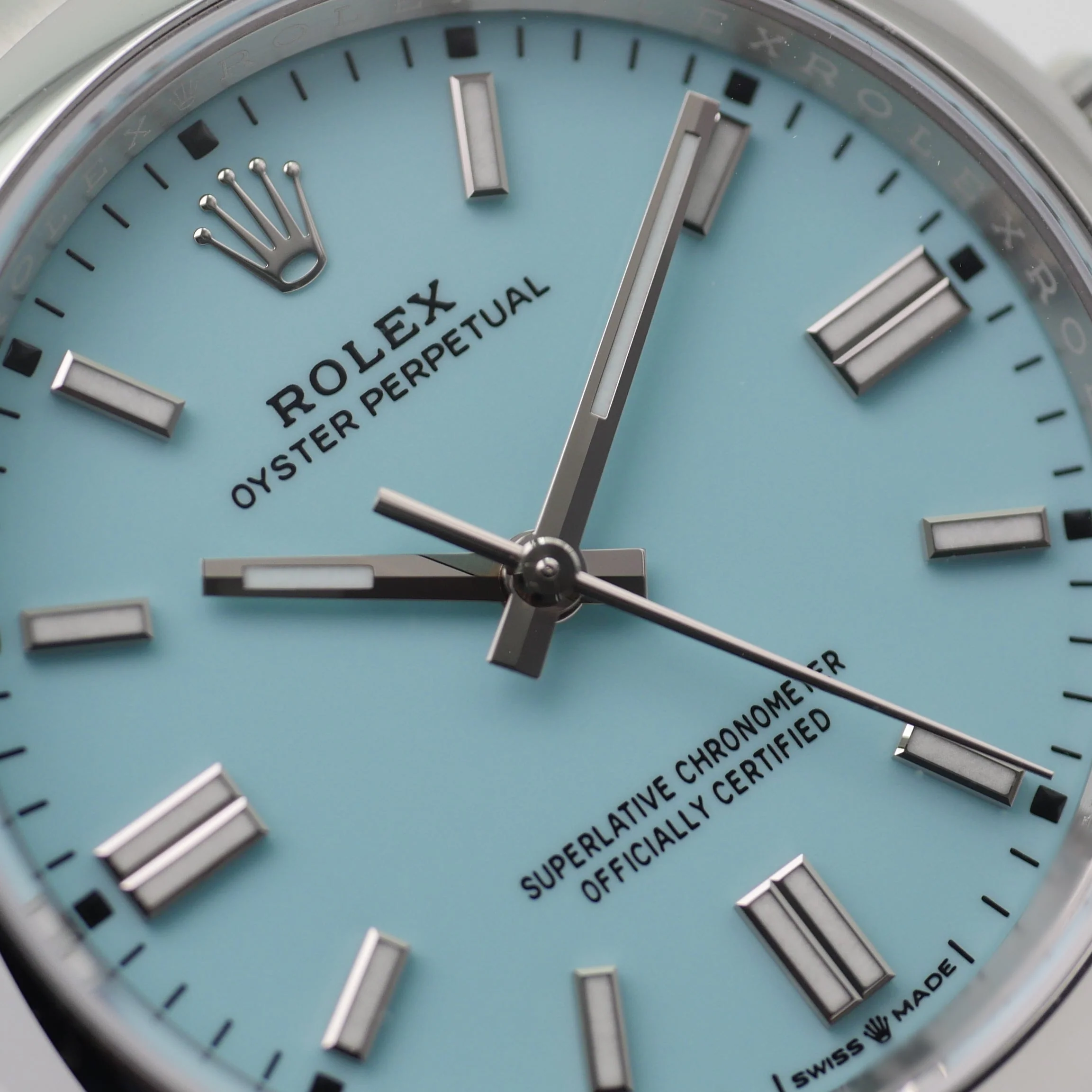 Rolex Perpetual 36 – Ref. 126000, Wie neu – 11/11