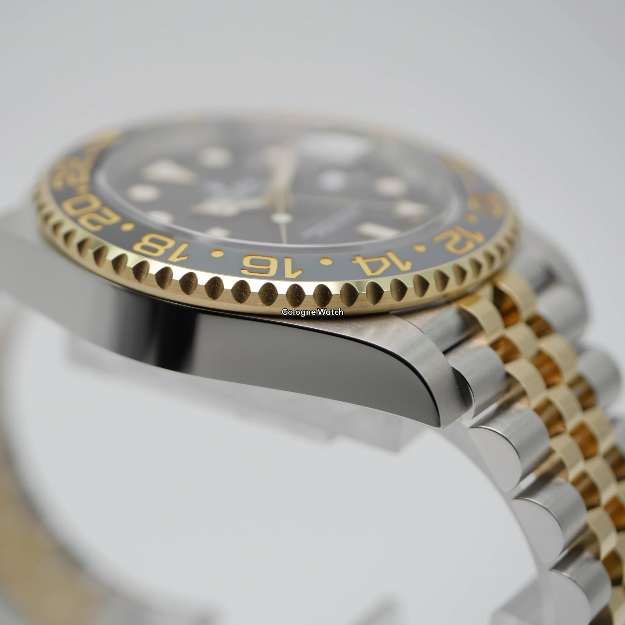 Rolex GMT-Master II – Ref. 126713GRNR, Sehr gut – 7/8