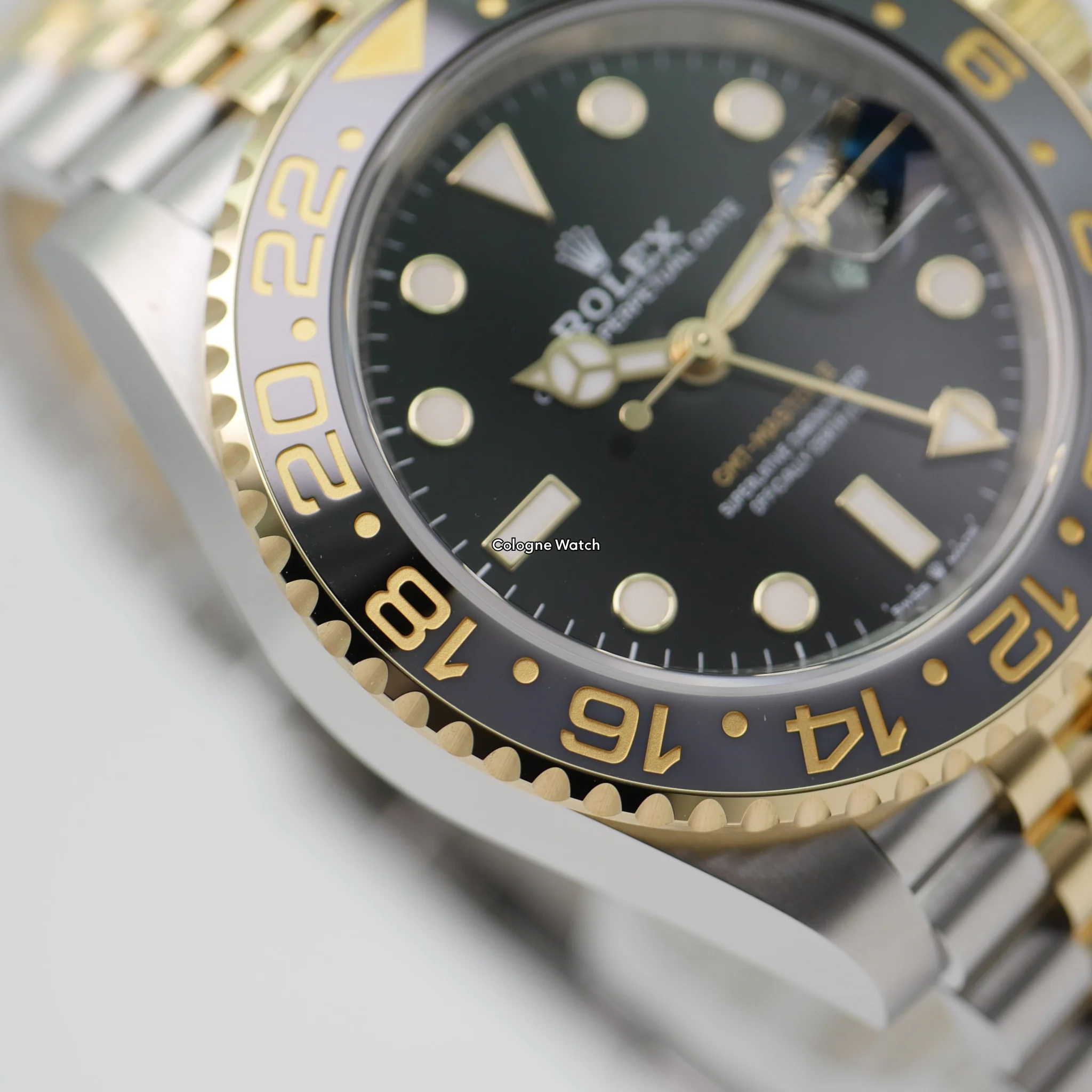 Rolex GMT-Master II – Ref. 126713GRNR, Sehr gut – 8/8