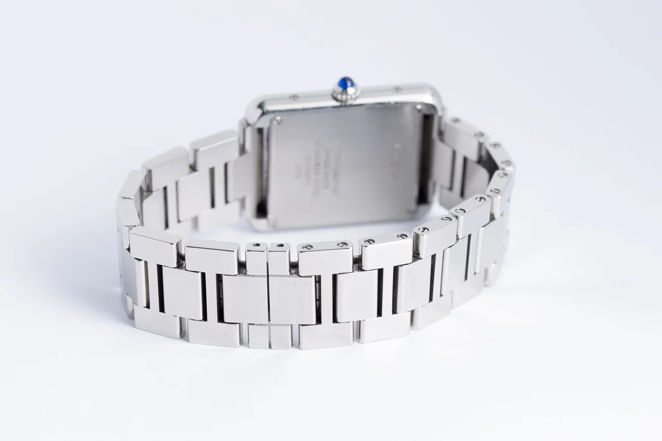 Cartier Tank Solo – Ref. W5200013, Sehr gut – 9/9