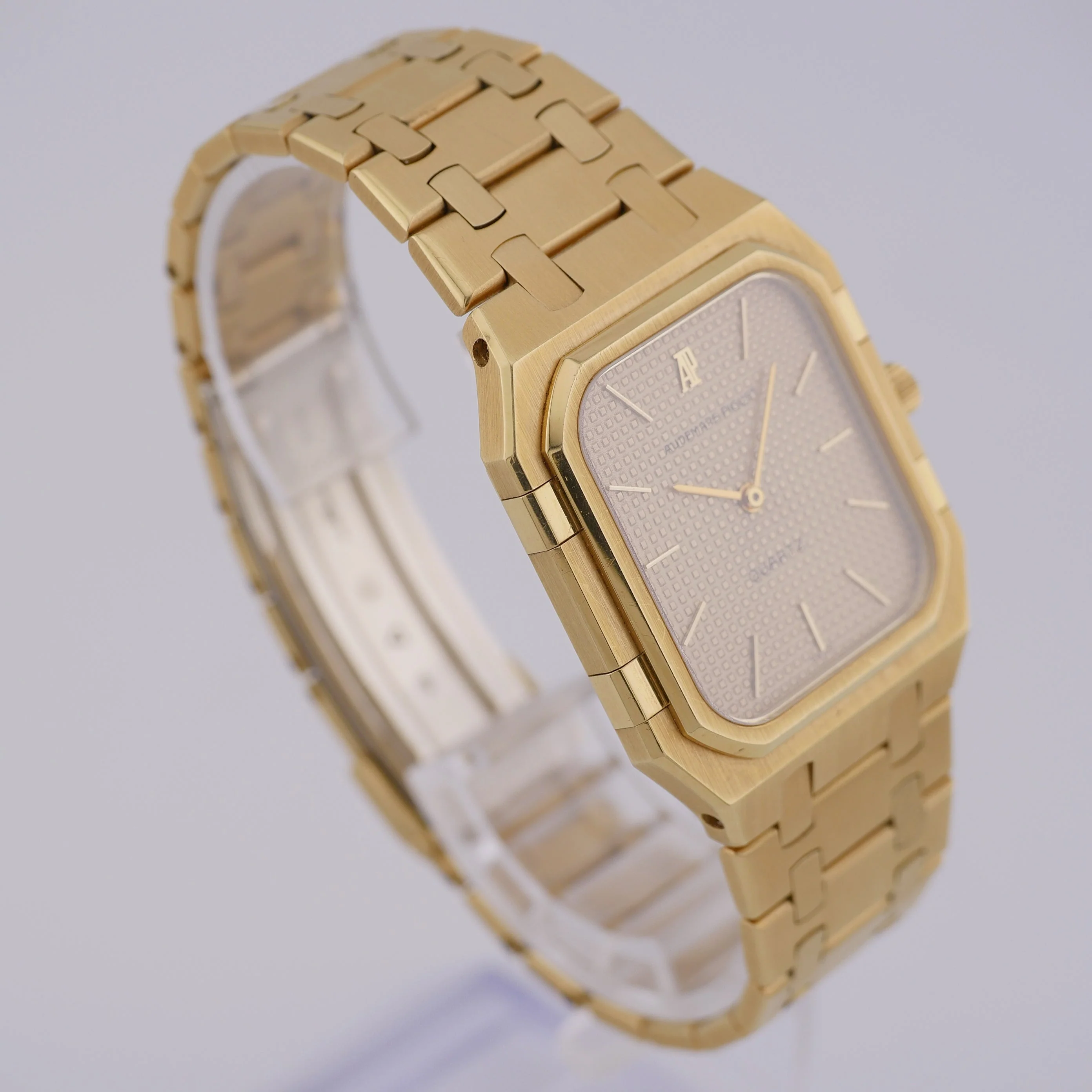 Audemars Piguet Royal Oak – Ref. 56005BA.OO.0477BA.01, Sehr gut – 7/11