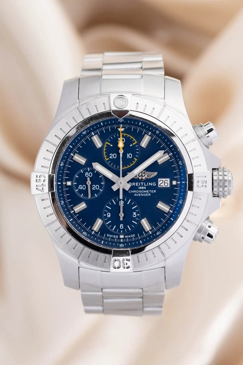 Breitling Avenger – Ref. A13317, Sehr gut