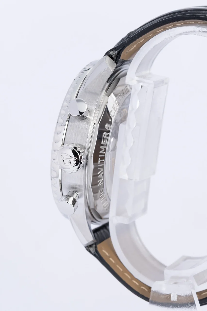 Breitling Aviator 8 – Ref. AB0117, Sehr gut – 4/10