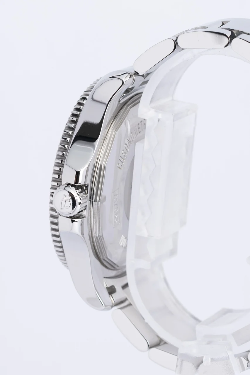 Breitling Superocean – Ref. A17365, very good – 4/10