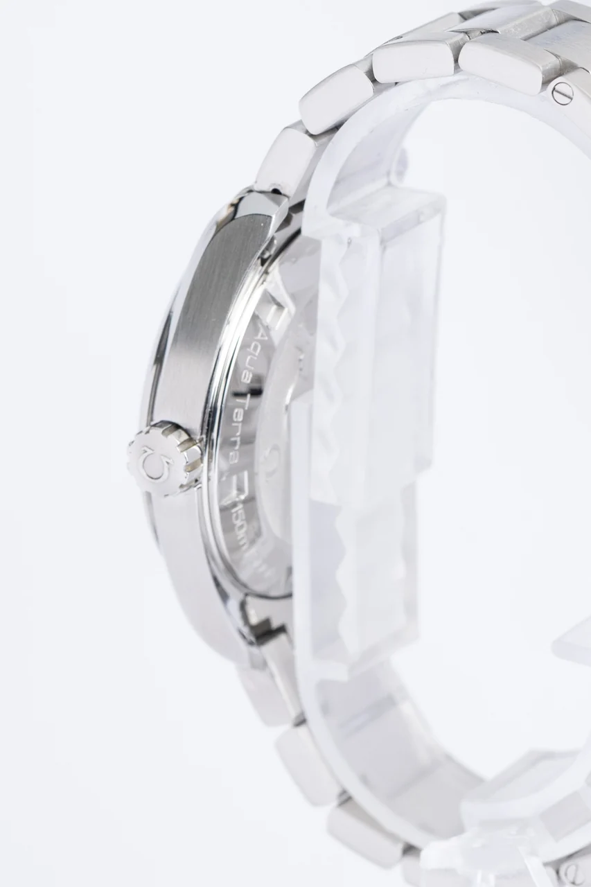 Omega Aqua Terra – Ref. 23110396006001, Sehr gut – 4/9