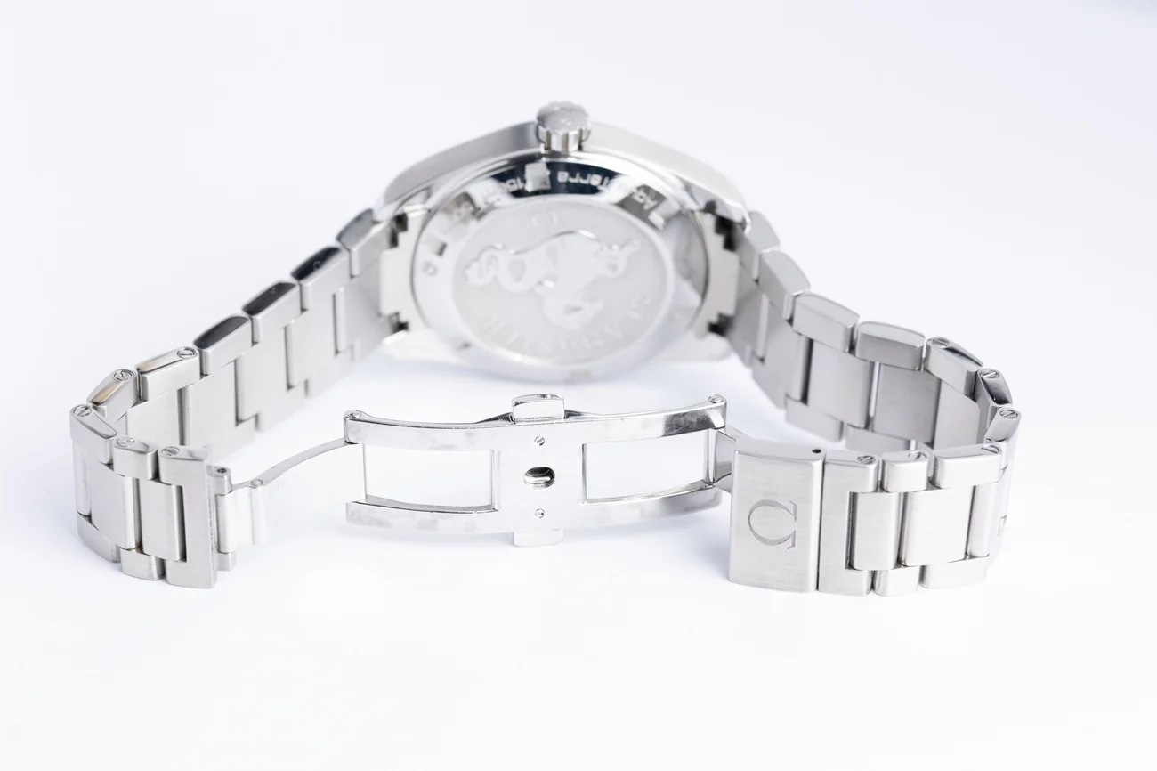 Omega Aqua Terra – Ref. 23110396006001, Sehr gut – 8/9