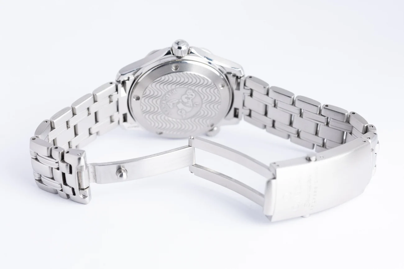 Omega Seamaster Diver 300M – Ref. 25628000, Gut – 8/9
