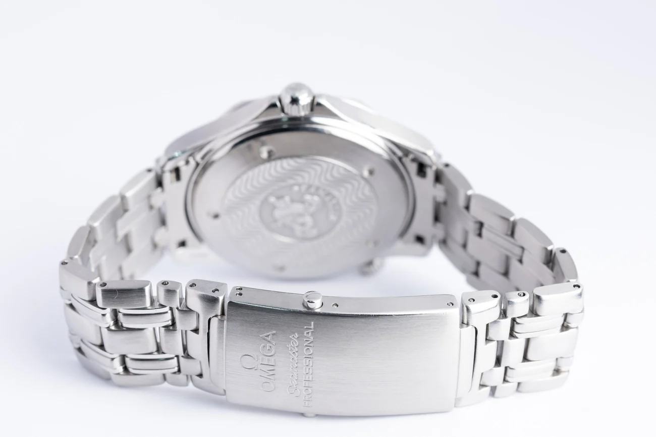 Omega Seamaster – Ref. 25328000, very good – 9/9