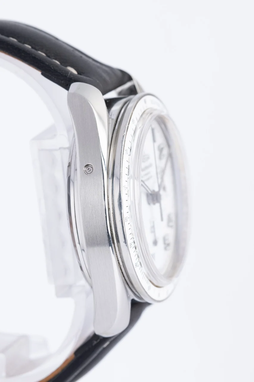 Omega Speedmaster – Ref. 32433384004001, Sehr gut – 4/9
