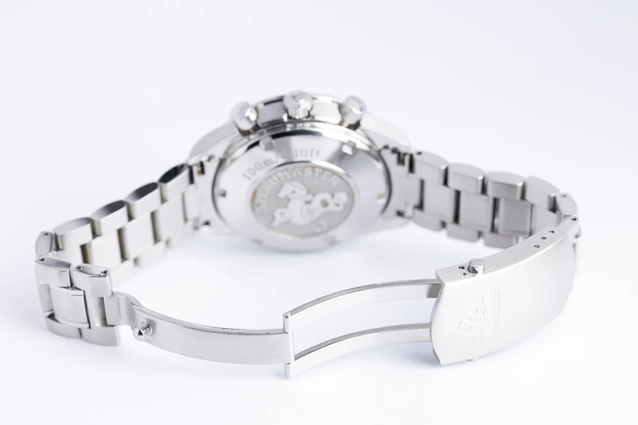 Omega Speedmaster – Ref. 32113000, Sehr gut – 8/9