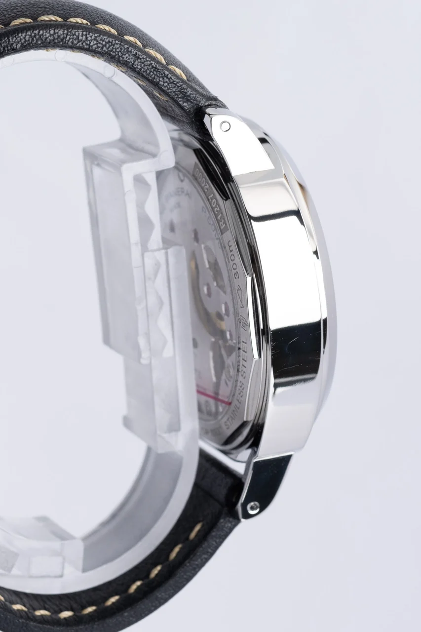 Panerai Luminor – Ref. PAM00560, very good – 7/10