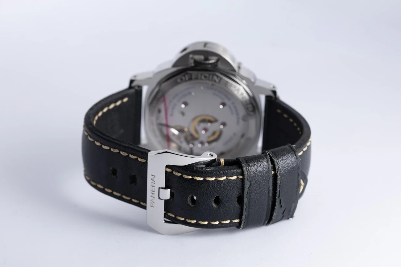 Panerai Luminor – Ref. PAM00560, very good – 4/10