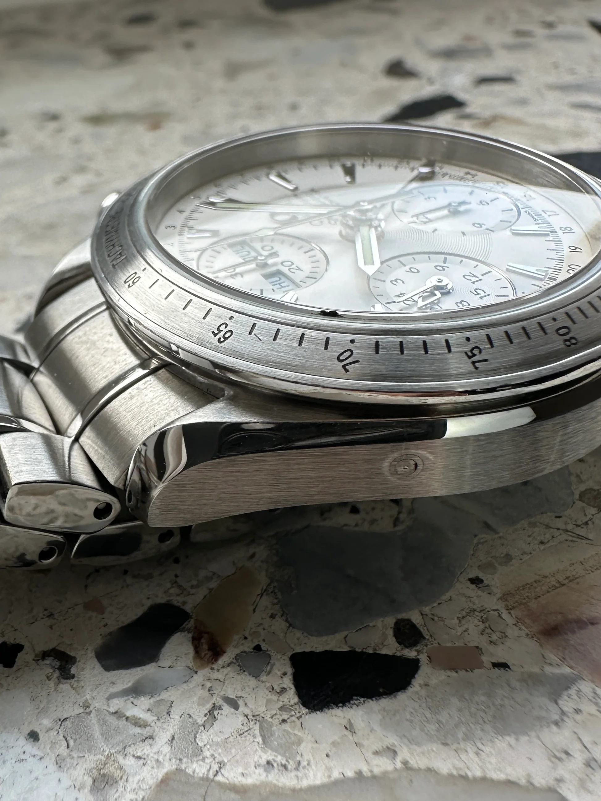 Omega Speedmaster – Ref. 3221.30, Sehr gut – 3/14