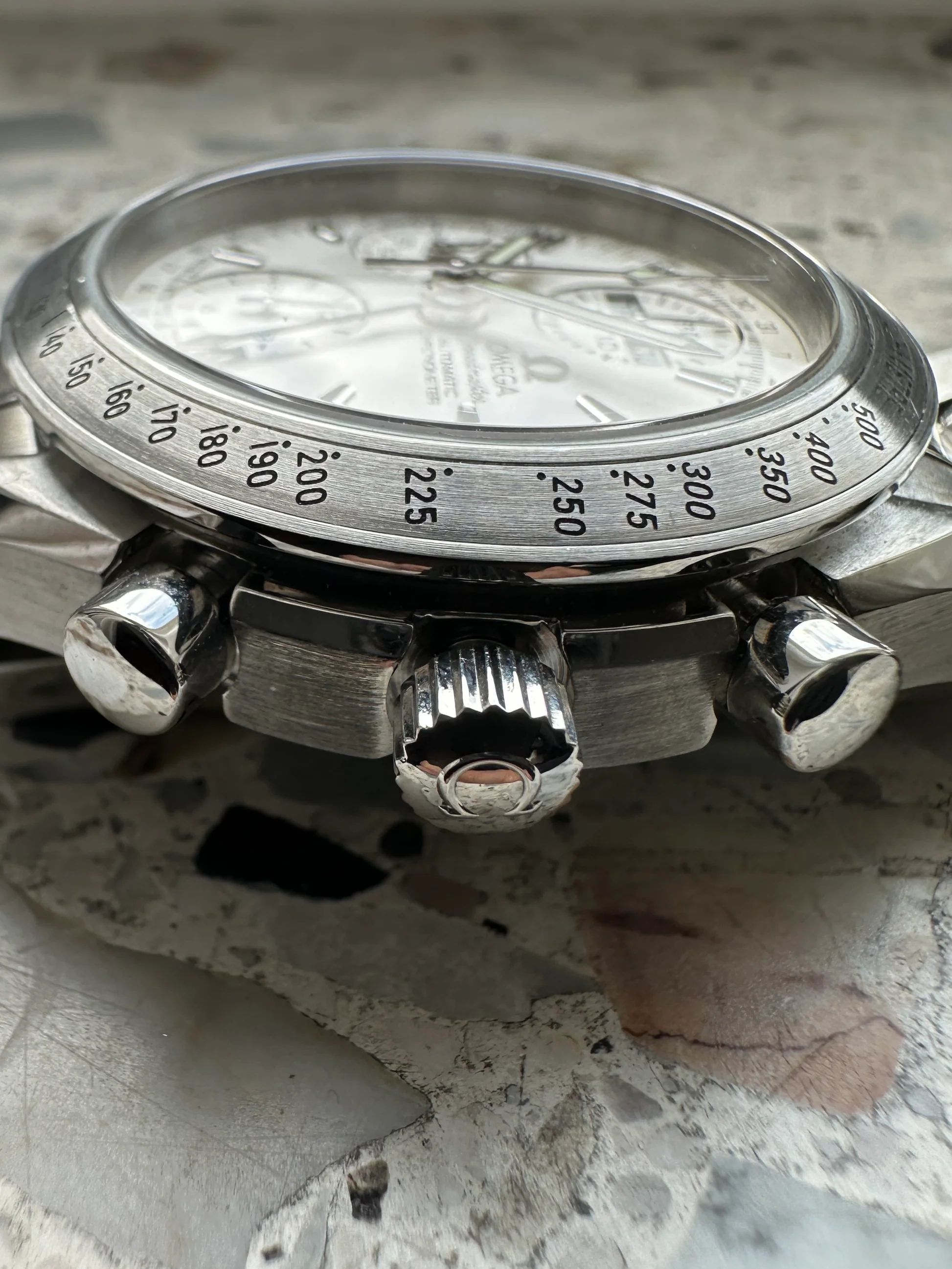Omega Speedmaster – Ref. 3221.30, Sehr gut – 12/14