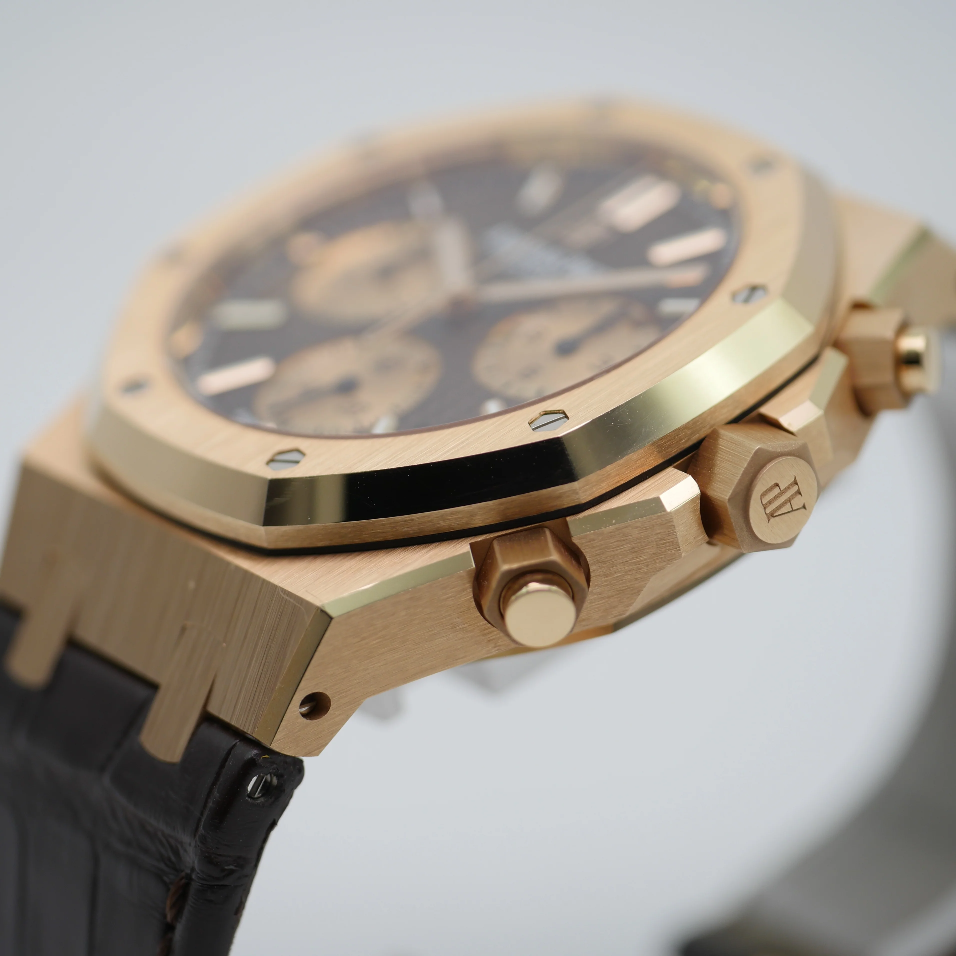 Audemars Piguet Royal Oak – Ref. 26239OR.OO.D821CR.01, Neu – 12/12