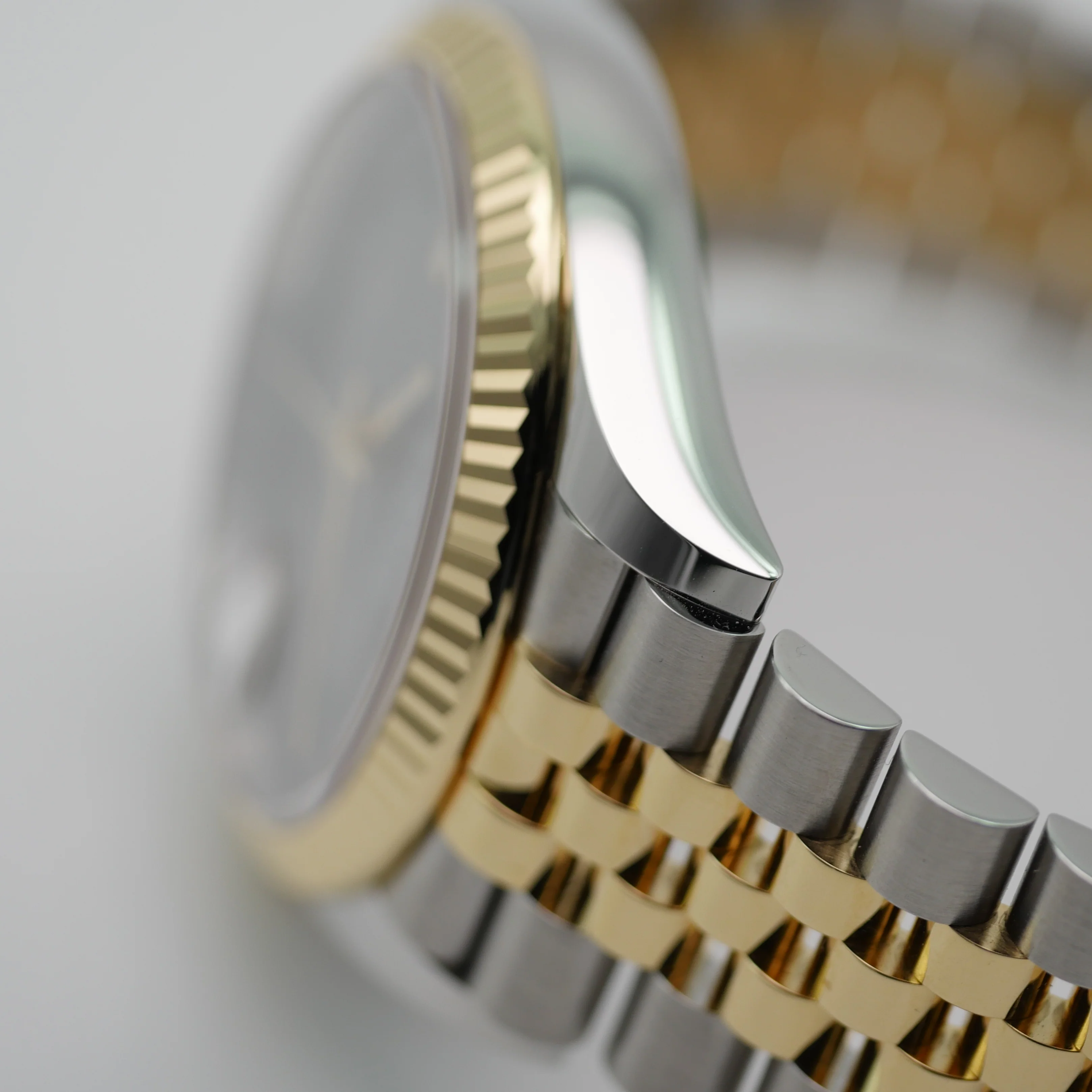 Rolex Datejust 36 – Ref. 126233, Sehr gut – 8/11