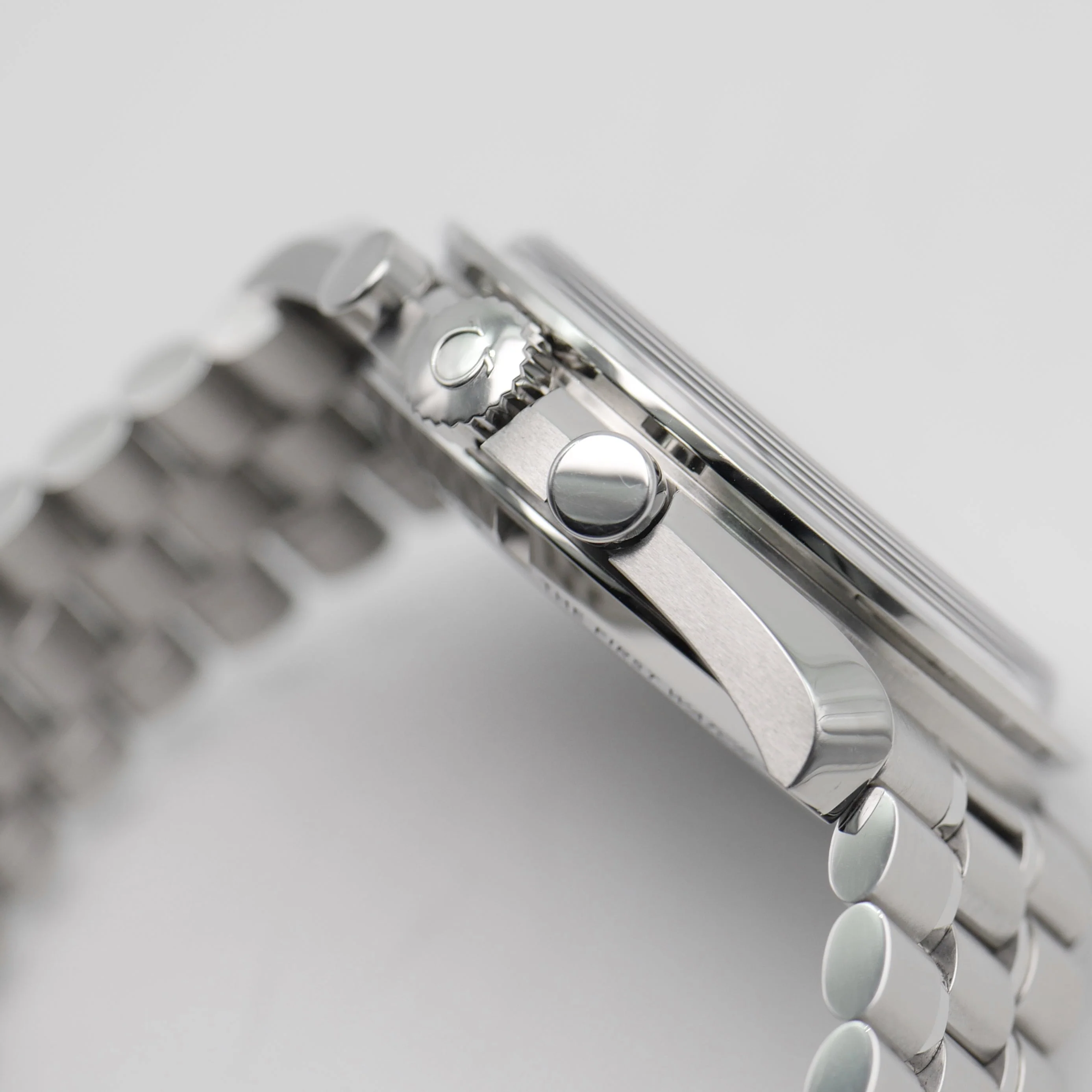Omega Speedmaster Moonwatch – Ref. 310.30.42.50.01.002, Neu – 10/11