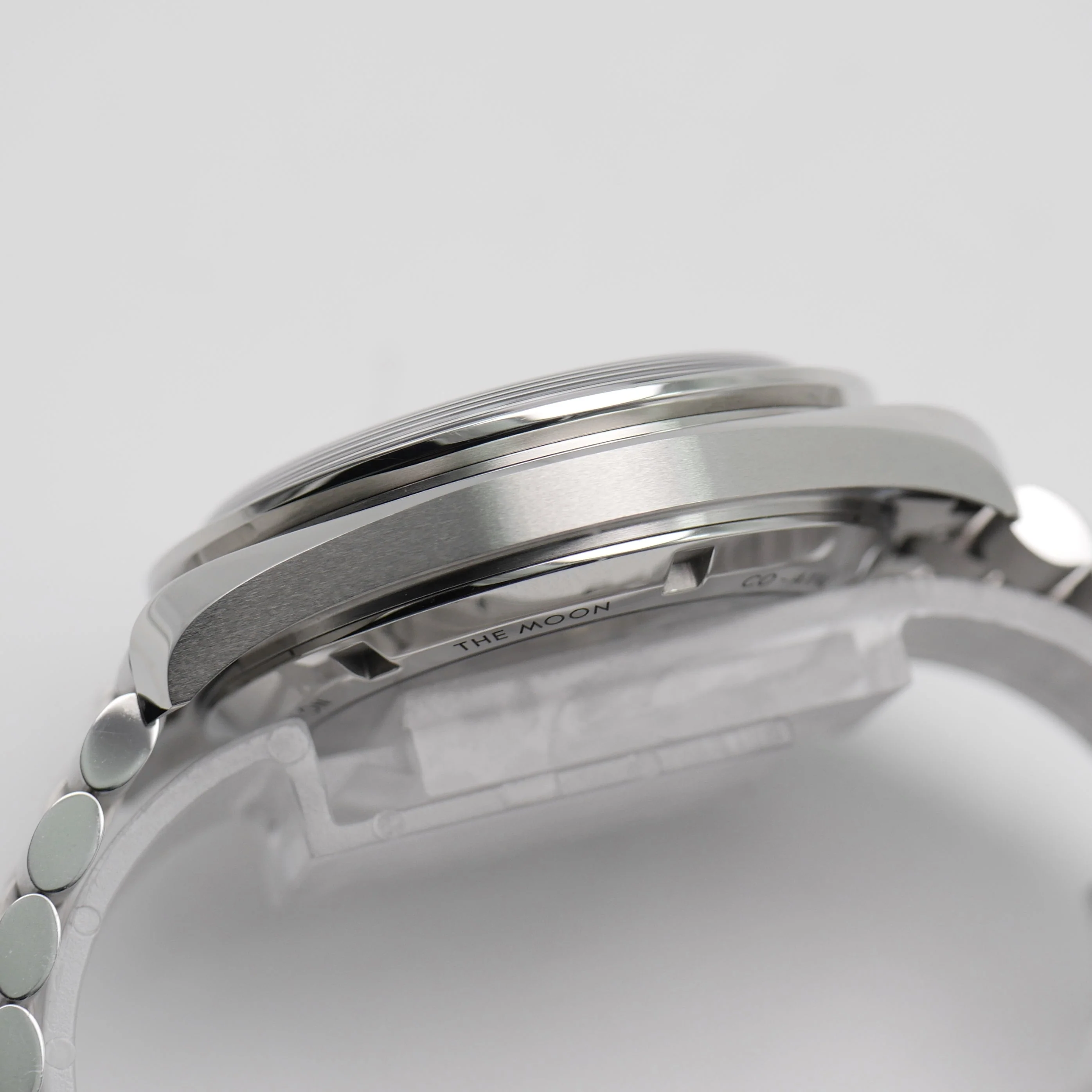 Omega Speedmaster Moonwatch – Ref. 310.30.42.50.01.002, Neu – 11/11