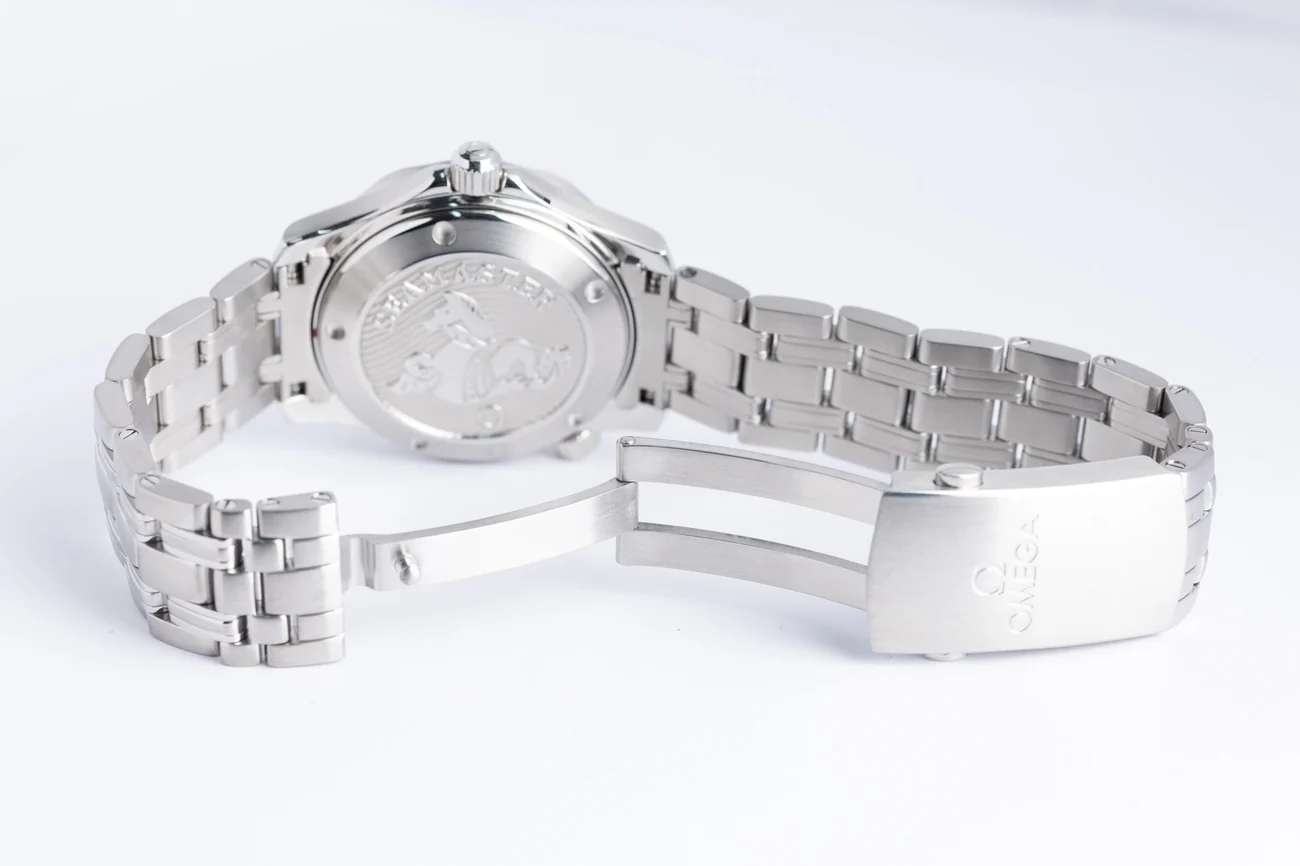 Omega Seamaster Diver 300M – Ref. 21230362003001, Sehr gut – 7/9