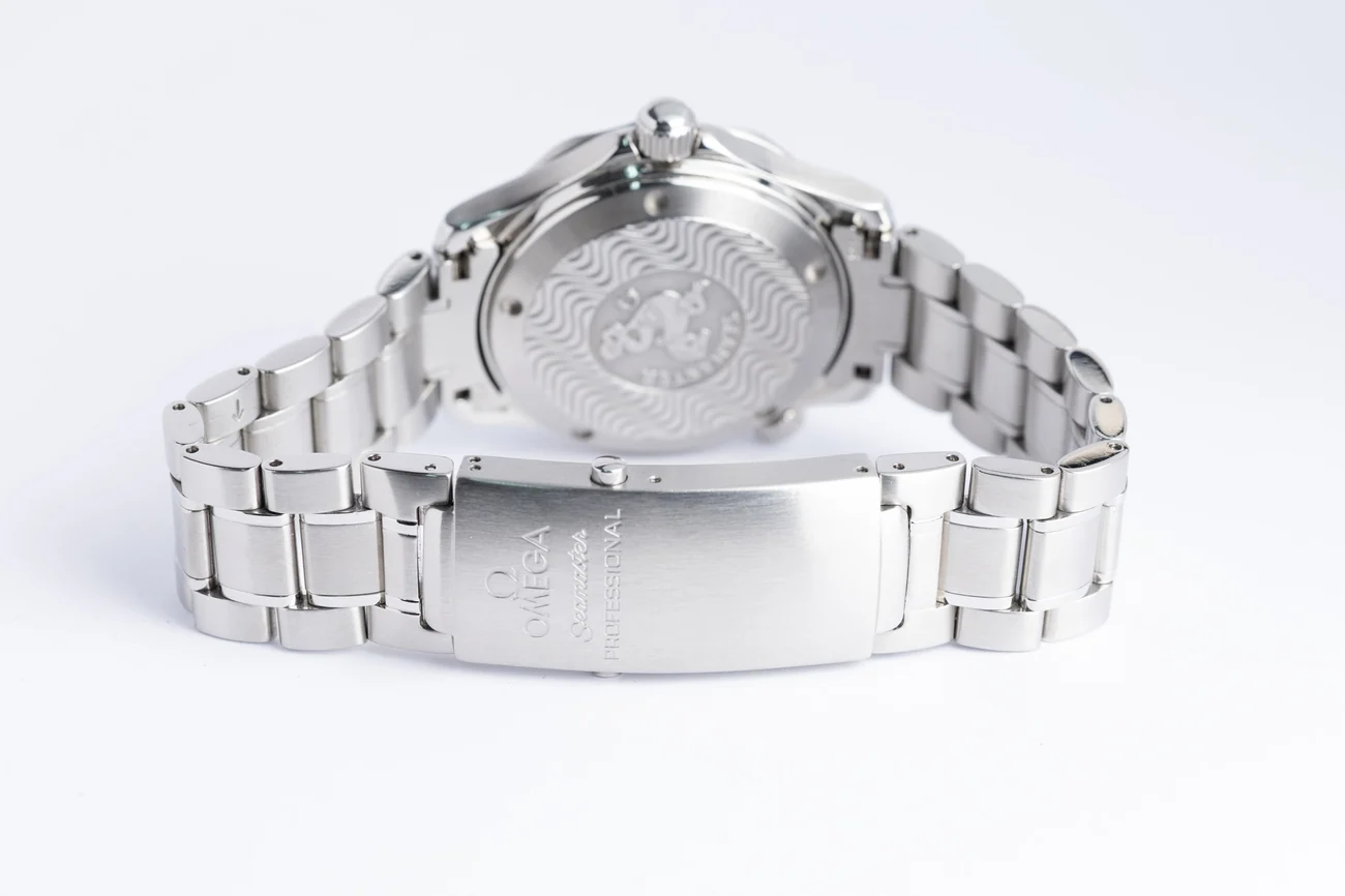 Omega Seamaster Diver 300M – Ref. 22538000, Sehr gut – 9/9