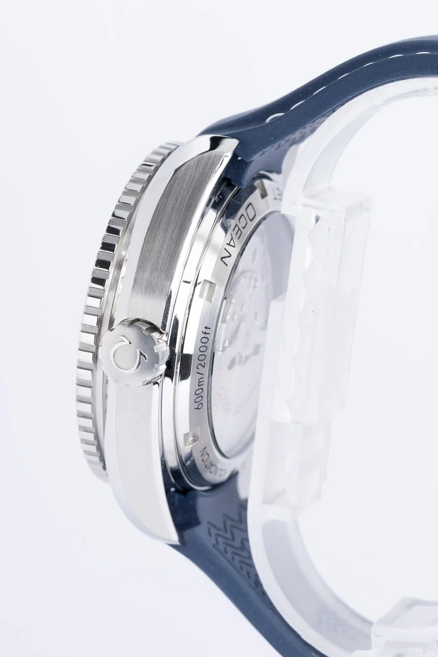 Omega Seamaster Planet Ocean – Ref. 232.32.44.22.03.001, Sehr gut – 4/11