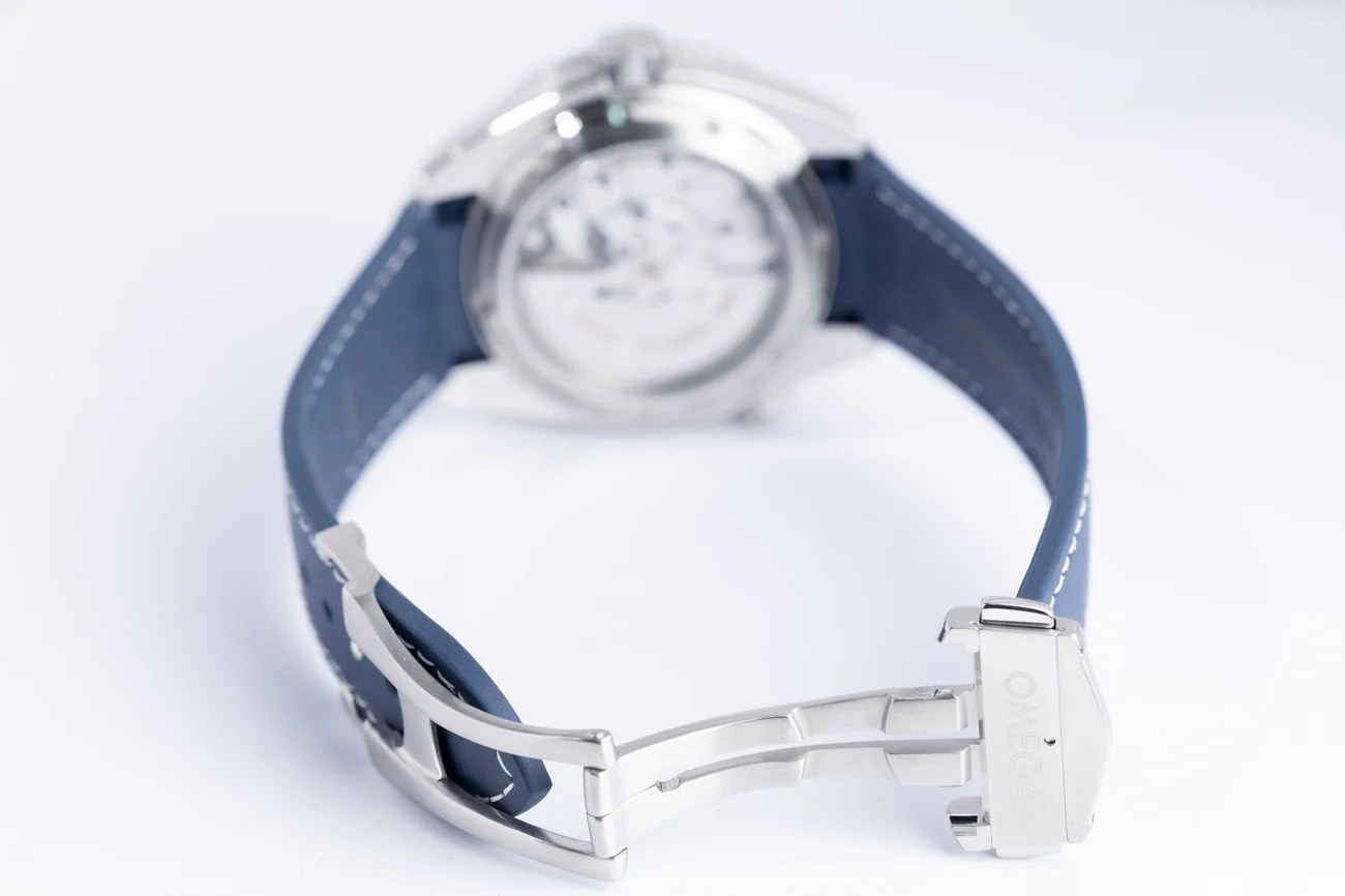 Omega Seamaster Planet Ocean – Ref. 232.32.44.22.03.001, Sehr gut – 7/11