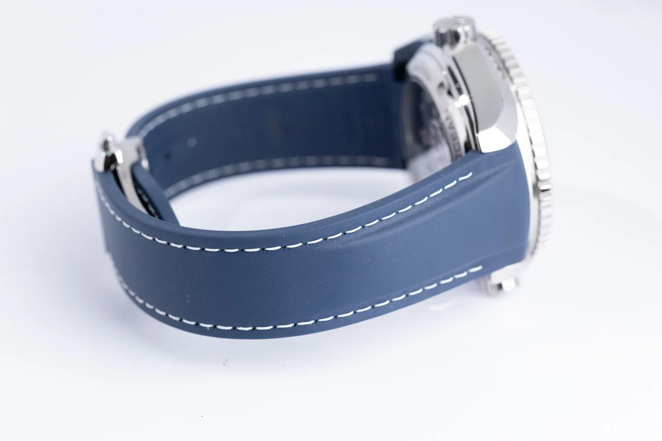 Omega Seamaster Planet Ocean – Ref. 232.32.44.22.03.001, Sehr gut – 8/11