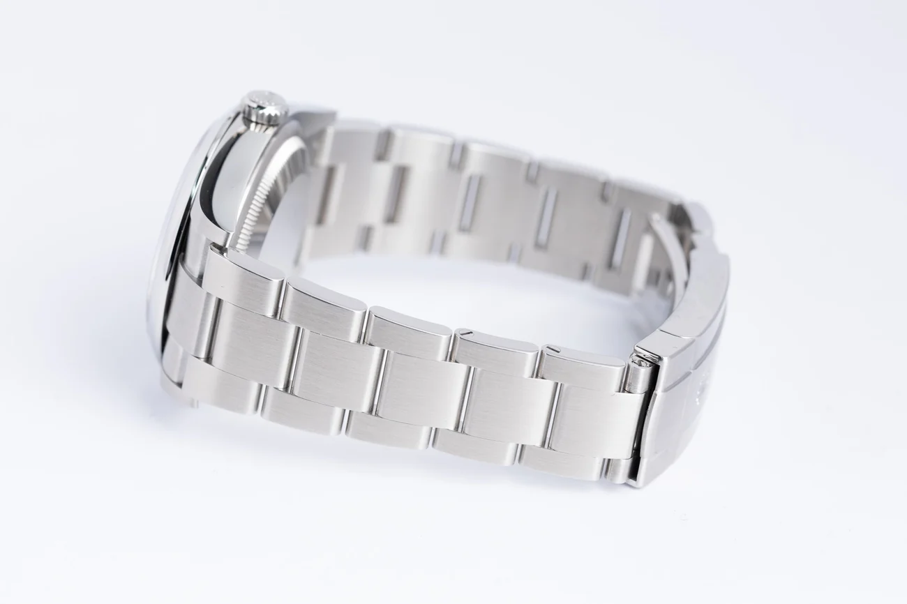 Rolex Oyster Perpetual – Ref. 126000, Neu – 10/10
