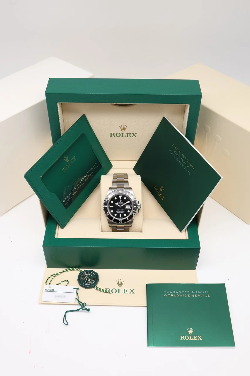 Rolex Submariner – Ref. 126610LN, Sehr gut – 9/10
