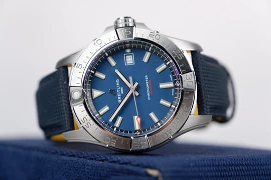 Breitling Avenger – Ref. A17328101C1X1, New – Image 2/2
