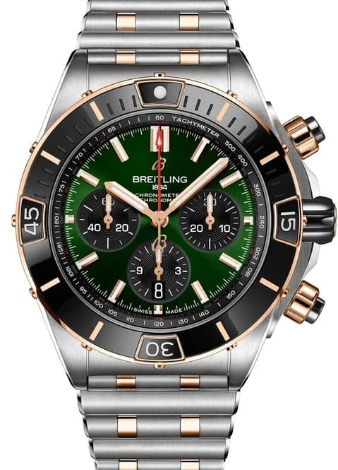 Breitling Super Chronomat – Ref. UB0136251L1U1, Wie neu