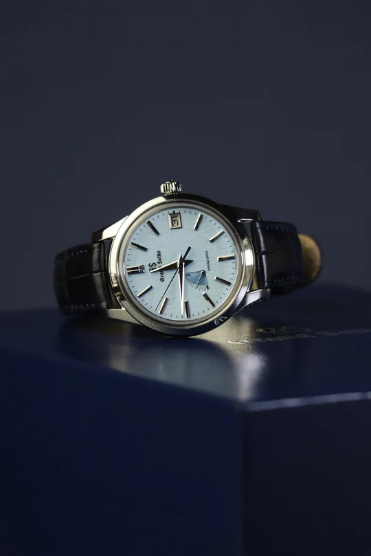 Grand Seiko Elegance Collection – Ref. SBGA407, like new – 2/2
