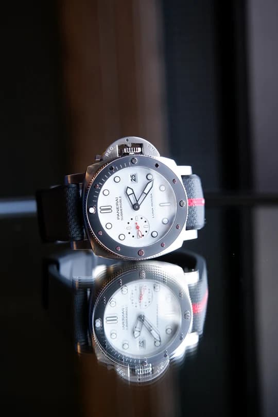 Panerai Submersible – Ref. PAM01579, Wie neu – Bild 2/2