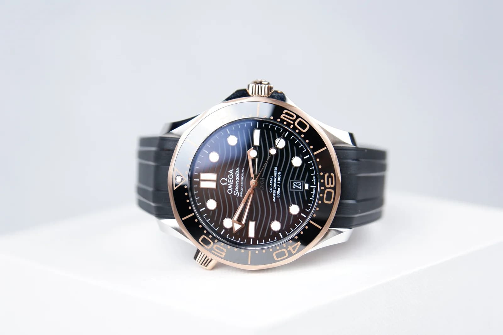 Omega Seamaster – Ref. 210.22.42.20.01.002, New – Image 1/2