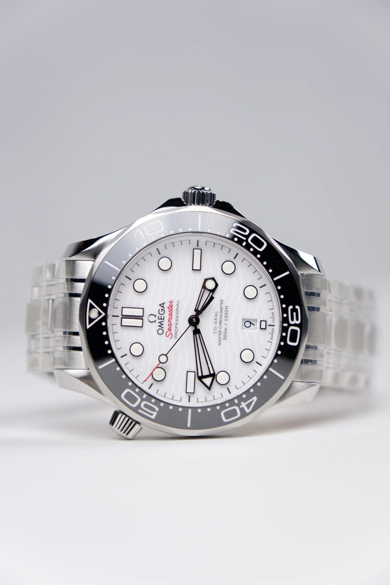 Omega Seamaster – Ref. 210.30.42.20.04.001, like new