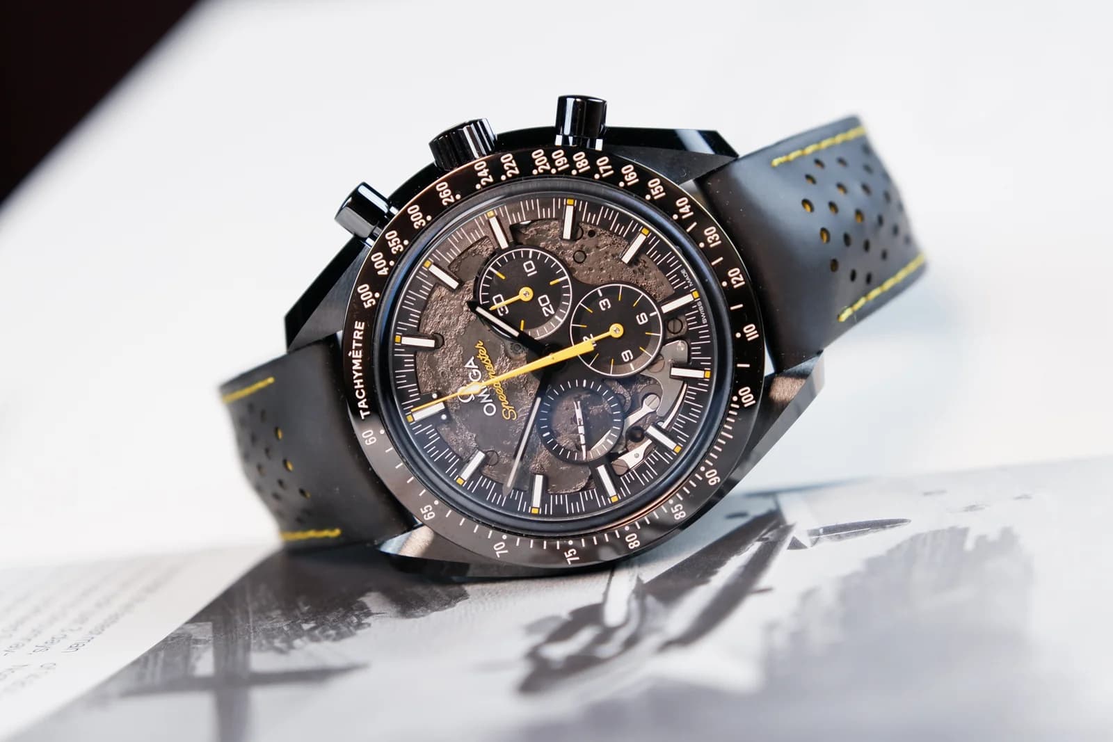 Omega Speedmaster – Ref. 310.92.44.50.01.001, like new – Image 1/2