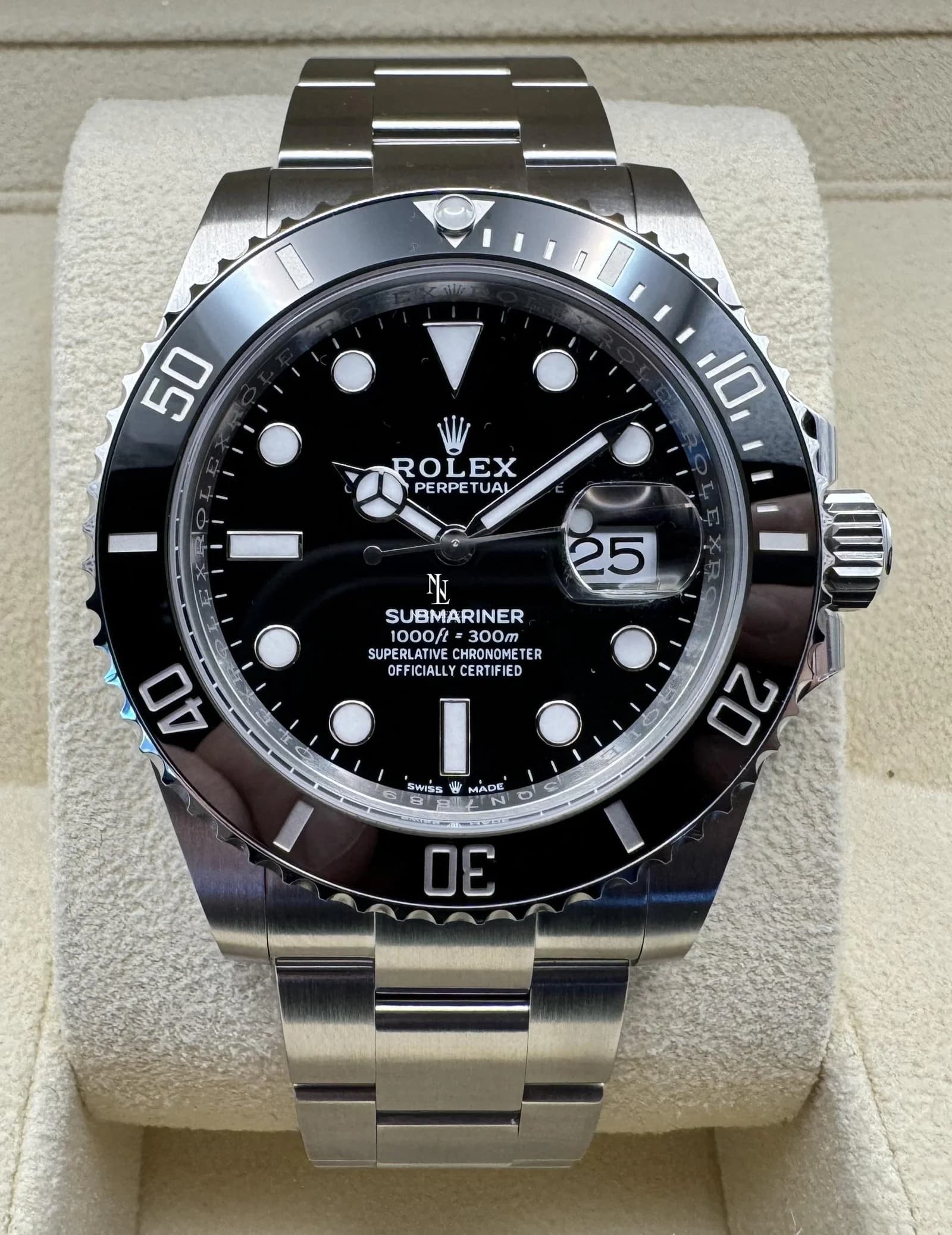 Rolex Submariner – Ref. 126610LN, Neu