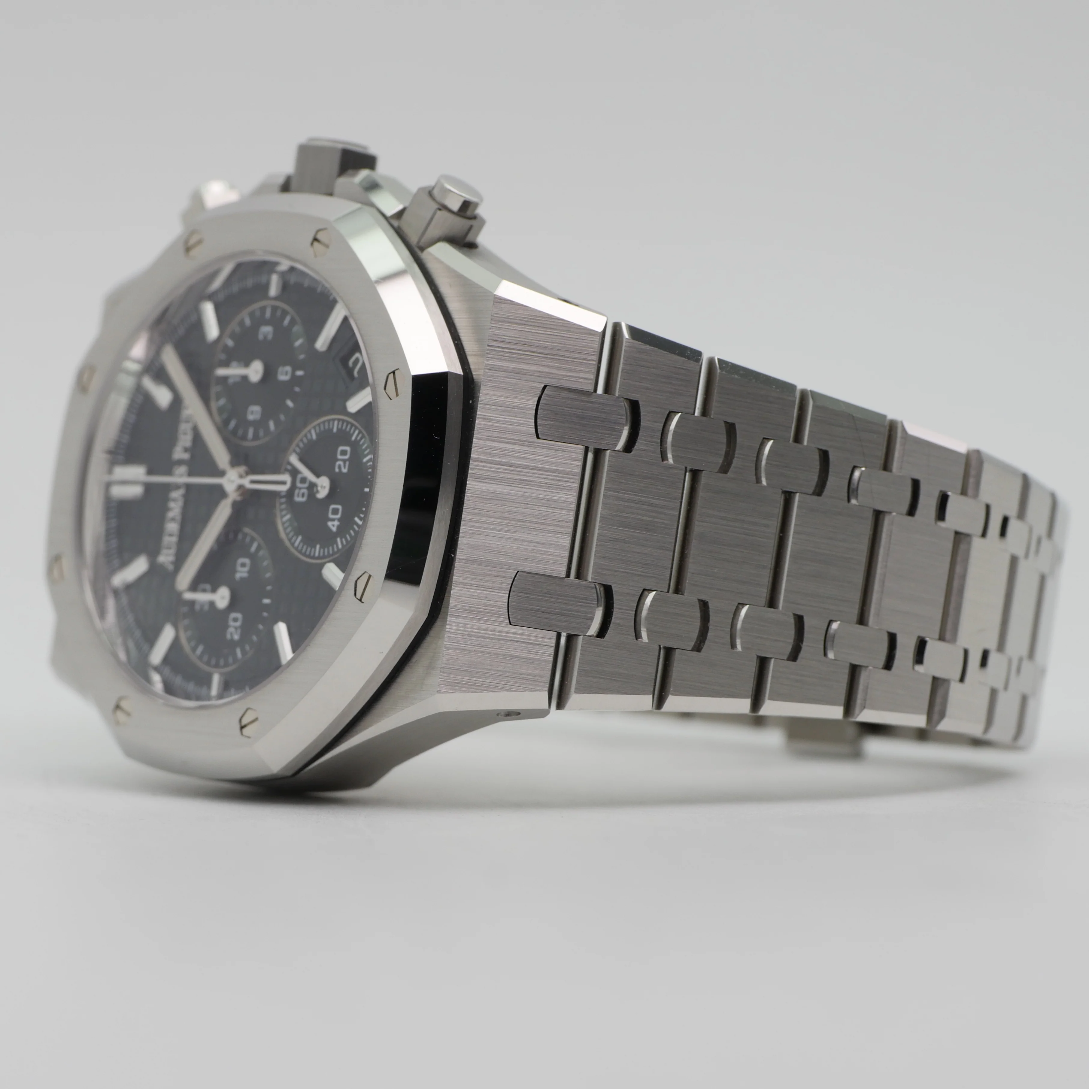 Audemars Piguet Royal Oak – Ref. 26240ST.OO.1320ST.04, Sehr gut – 3/8