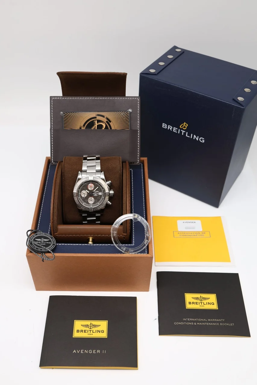 Breitling Avenger – Ref. A1338111, Sehr gut – 9/10
