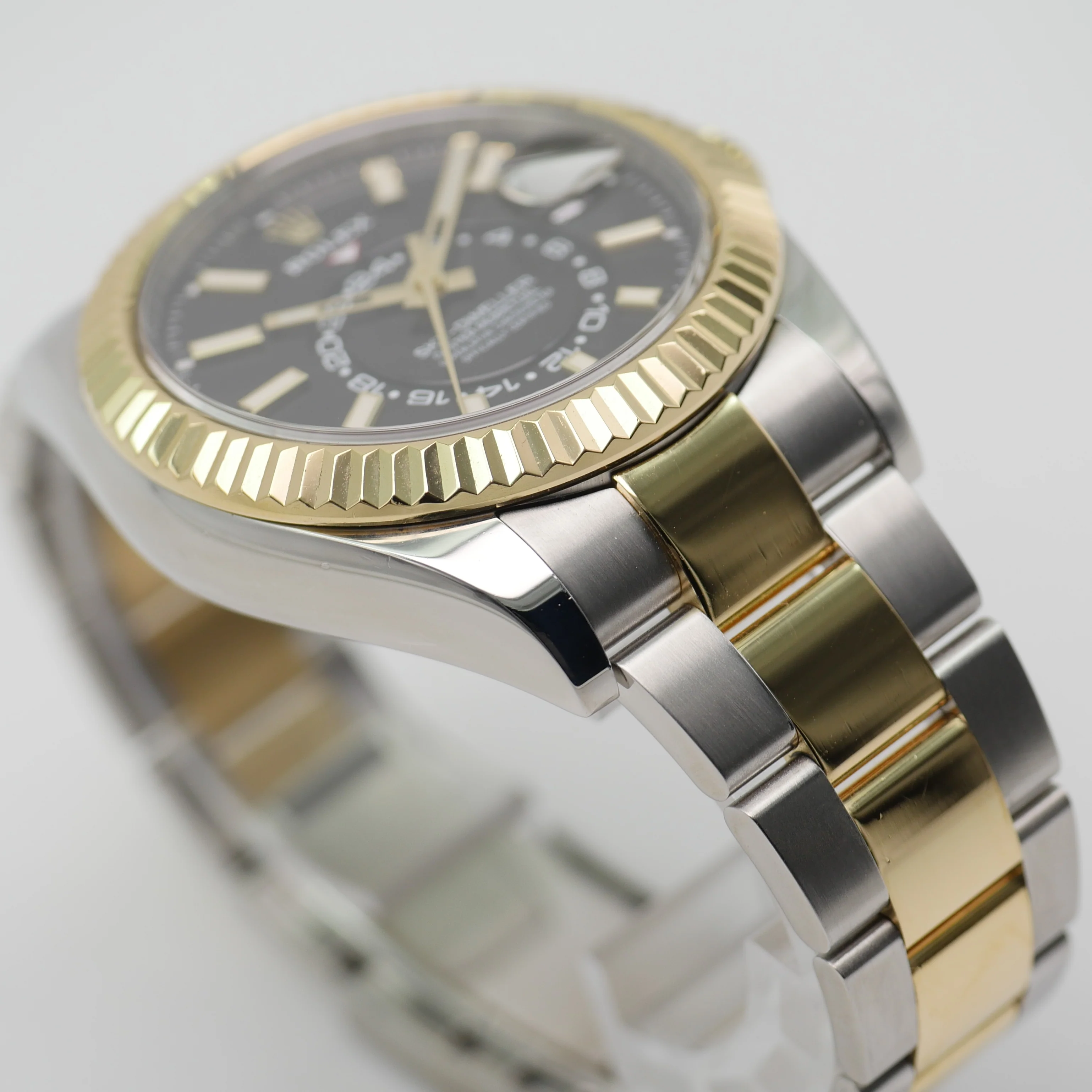 Rolex Sky-Dweller – Ref. 326933, Sehr gut – 5/7