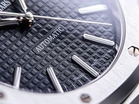 Audemars Piguet Royal Oak – Ref. 15400ST.OO.1220ST.01, Sehr gut – 3/10