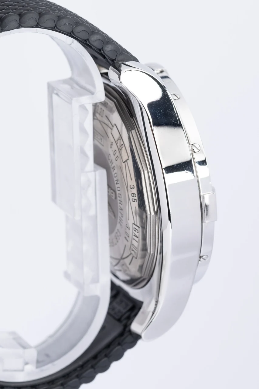 Breitling Avenger – Ref. A13371, very good – 4/9