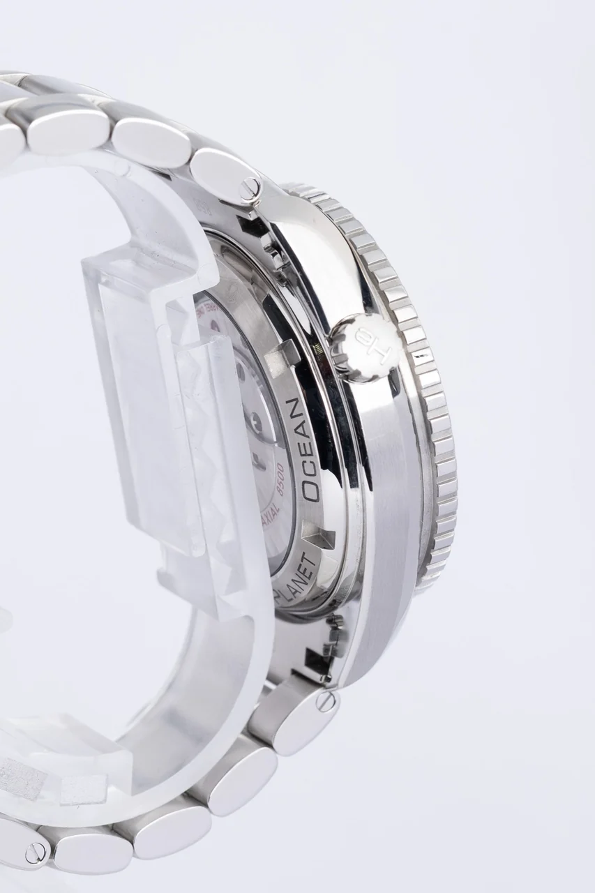 Omega Seamaster Planet Ocean – Ref. 23230422101001, very good – 3/10