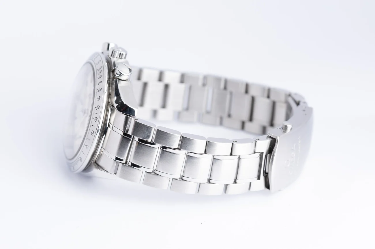 Omega Speedmaster – Ref. 32113000 – 8/10