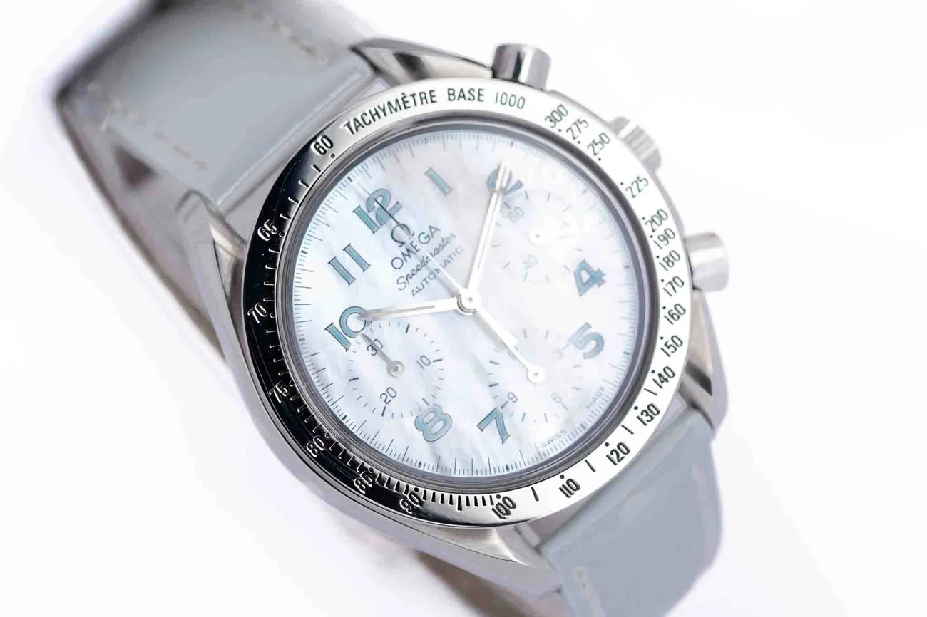Omega Speedmaster Reduced – Ref. 38027056, Sehr gut – 10/10