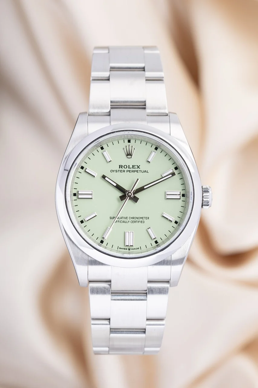 Rolex Perpetual 36 – Ref. 126000, Sehr gut – 1/10
